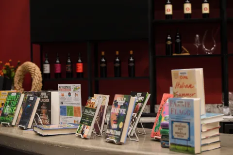 Display of books that were recommended reads for Vita Cultura 2024